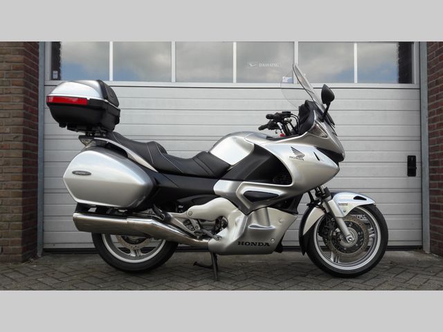 honda - nt-700-v-deauville-c-abs