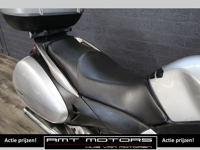 honda - nt-700-v-deauville-c-abs