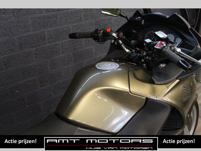 honda - nt-700-v-deauville-c-abs