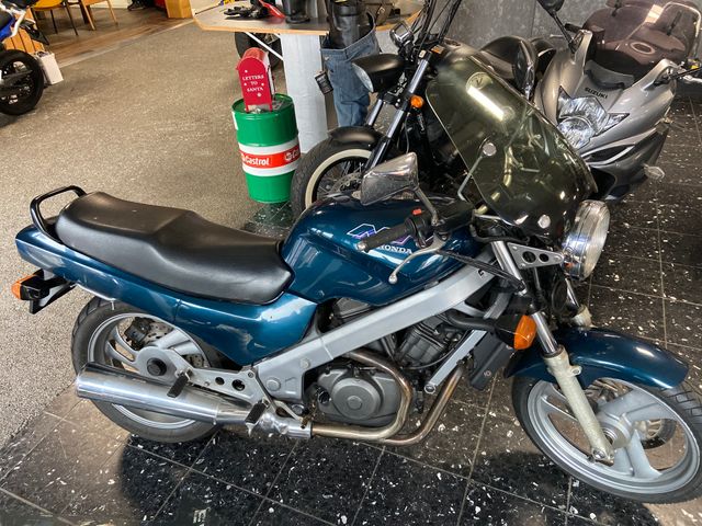 honda - ntv-650