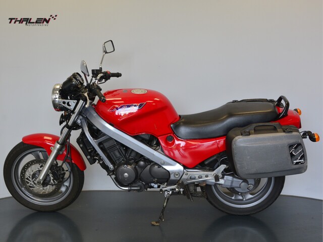 honda - ntv-650-revere