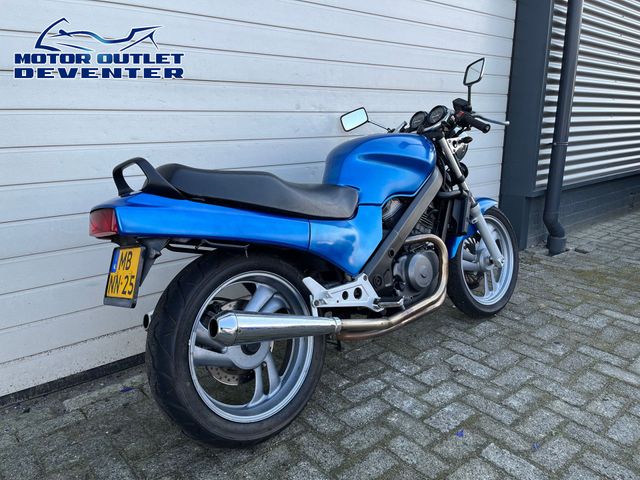 honda - ntv-650-revere