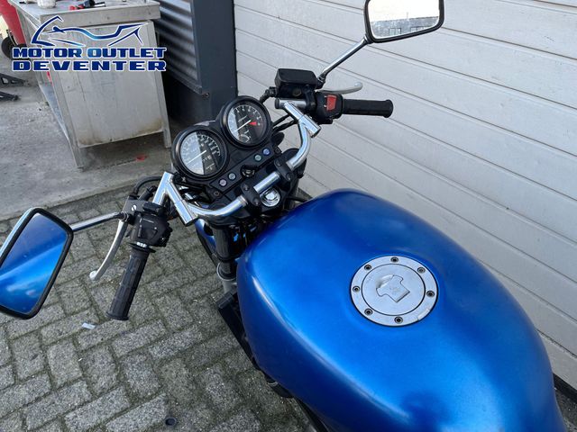 honda - ntv-650-revere
