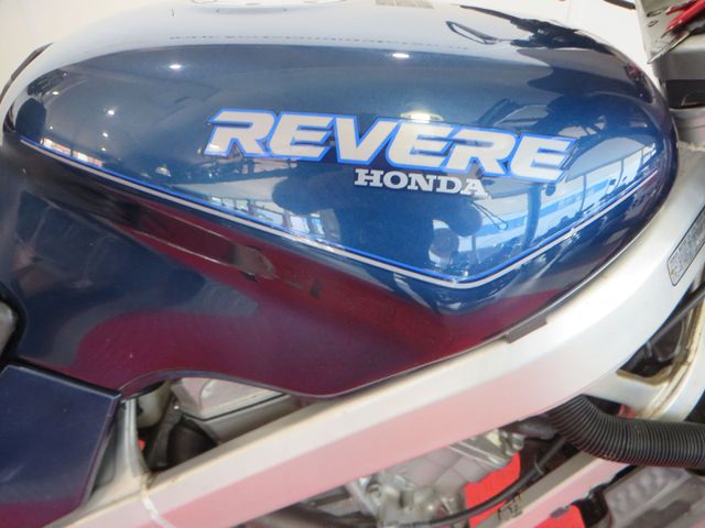 honda - ntv-650-revere