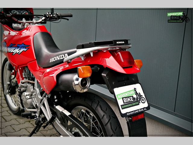 honda - nx-650--dominator