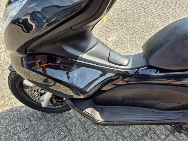 honda - pcx-125-cbs