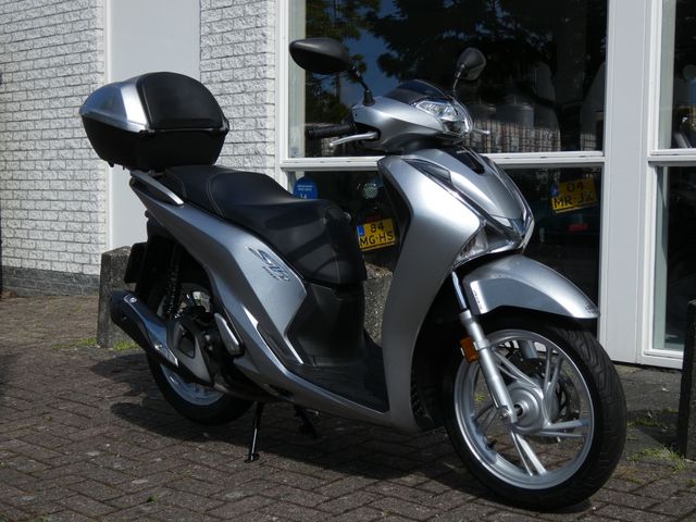 honda - sh-150i-c-abs