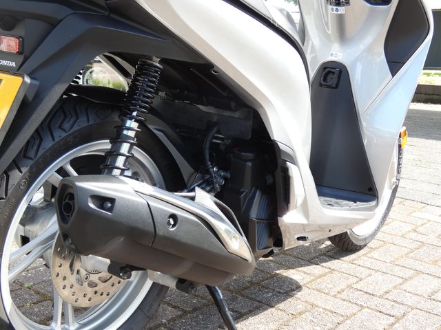 honda - sh-150i-c-abs