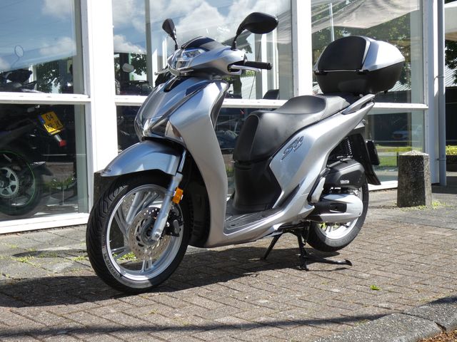 honda - sh-150i-c-abs