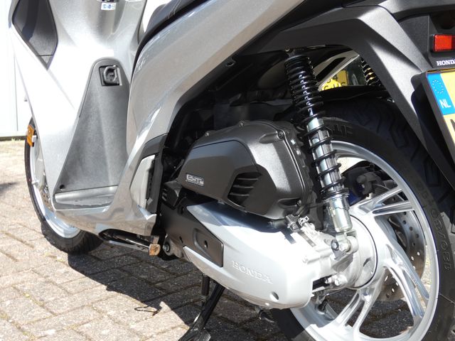 honda - sh-150i-c-abs