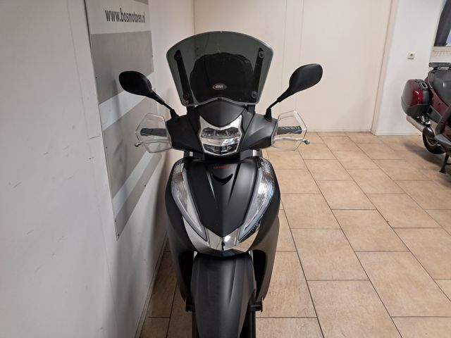 honda - sh-300i---abs
