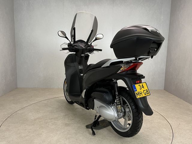 honda - sh-300i---abs