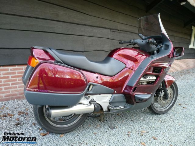 honda - st-1100-pan-european