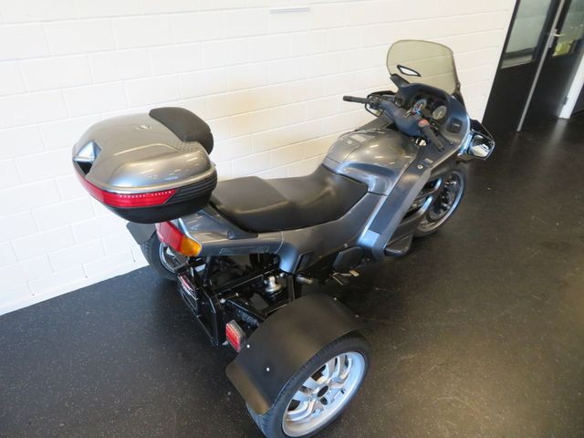 honda - st-1100-pan-european