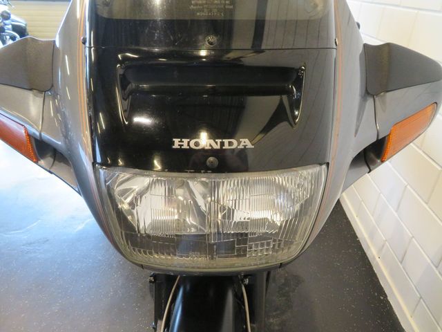 honda - st-1100-pan-european