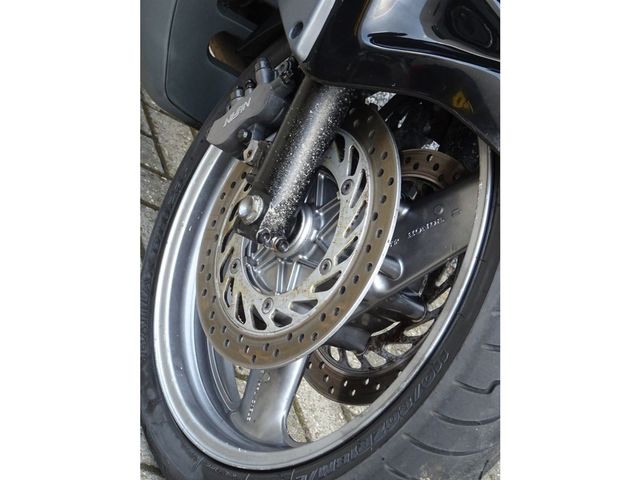 honda - st-1100-pan-european