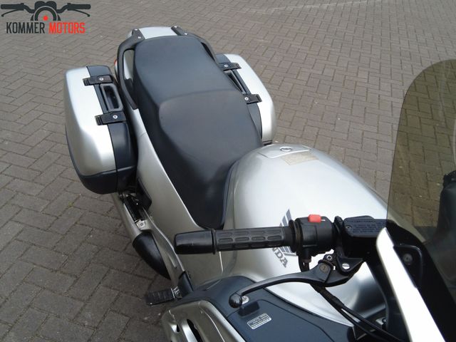 honda - st-1100-pan-european