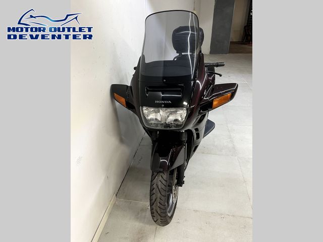 honda - st-1100-pan-european-abs-tcs