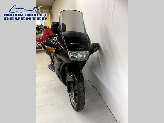honda - st-1100-pan-european-abs-tcs