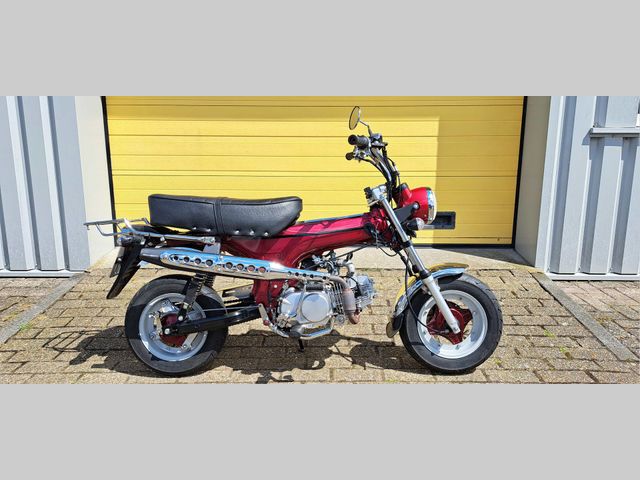 honda - st-125-dax