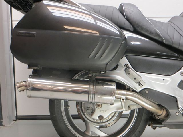 honda - st-1300-pan-european