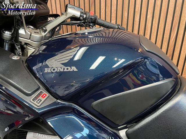 honda - st-1300-pan-european