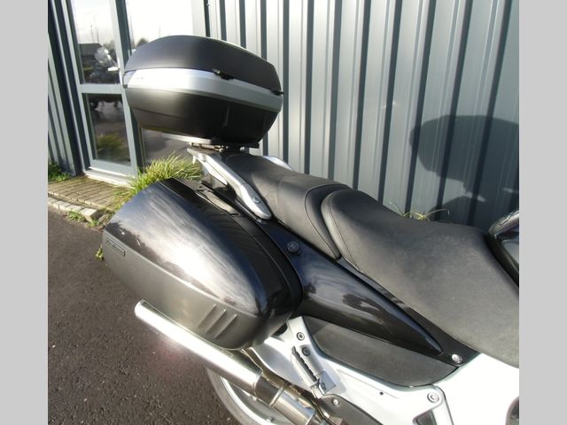 honda - st-1300-pan-european