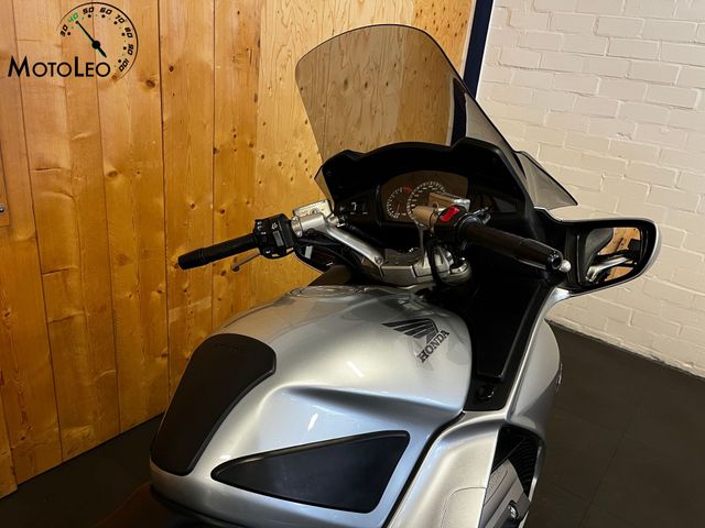 honda - st-1300-pan-european
