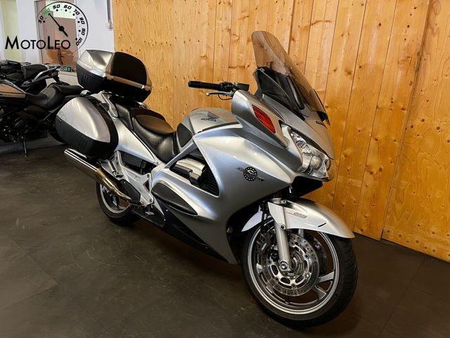 honda - st-1300-pan-european