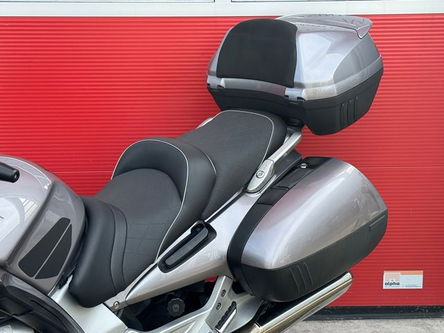 honda - st-1300-pan-european