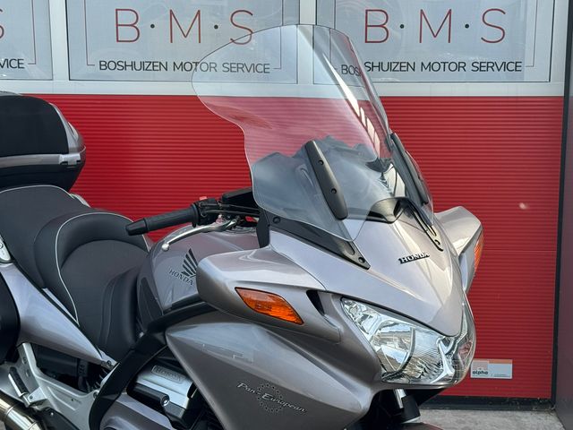 honda - st-1300-pan-european