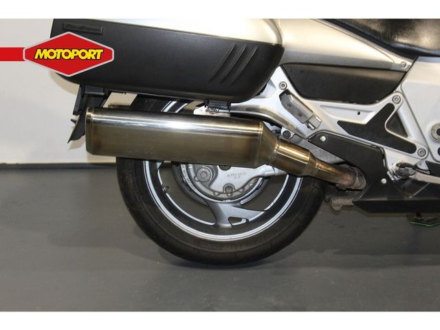 honda - st-1300-pan-european