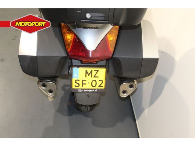 honda - st-1300-pan-european