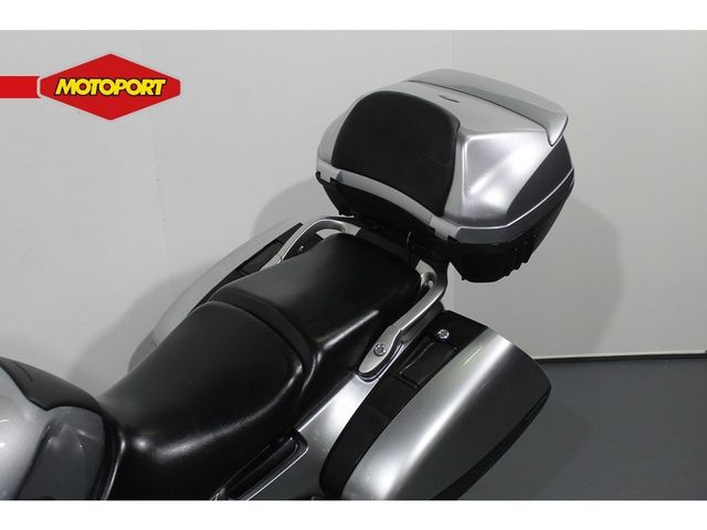 honda - st-1300-pan-european