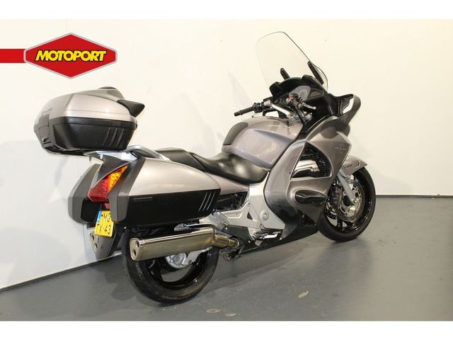 honda - st-1300-pan-european