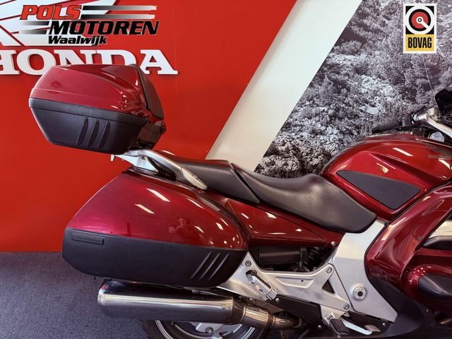 honda - st-1300-pan-european