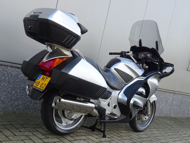 honda - st-1300-pan-european-abs