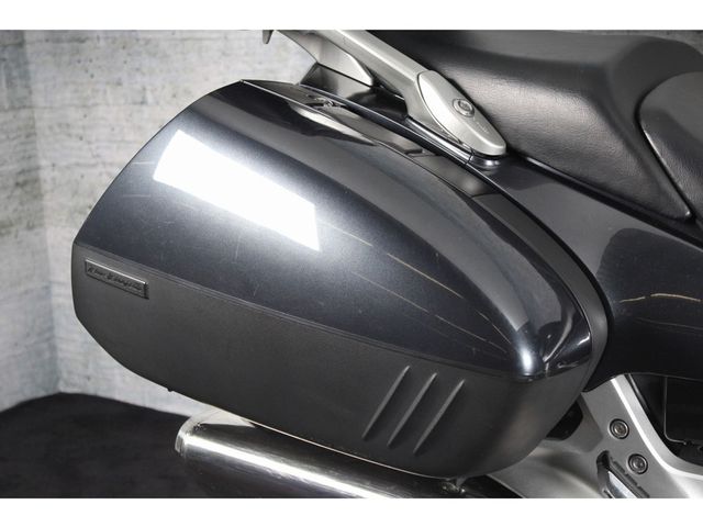 honda - st-1300-pan-european-abs