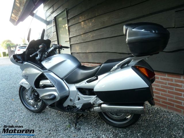 honda - st-1300-pan-european-abs