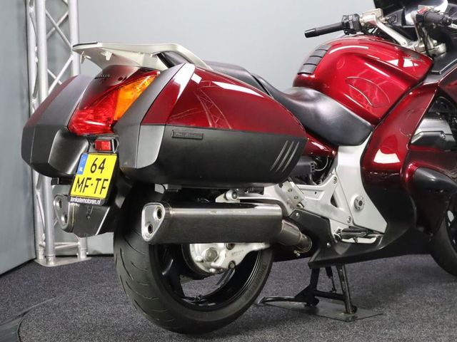 honda - st-1300-pan-european-abs