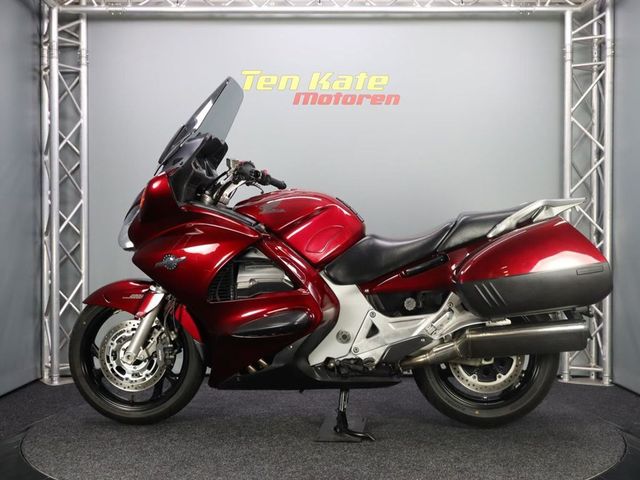 honda - st-1300-pan-european-abs