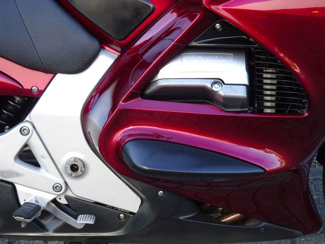 honda - st-1300-pan-european-abs