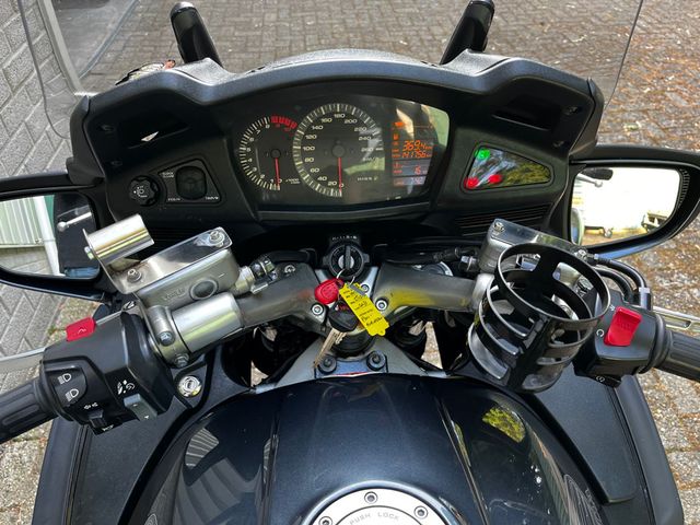 honda - st-1300-pan-european-abs