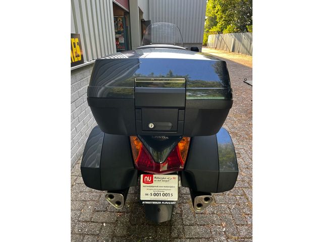 honda - st-1300-pan-european-abs