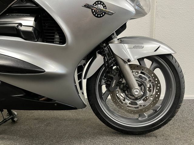 honda - st-1300-pan-european-abs