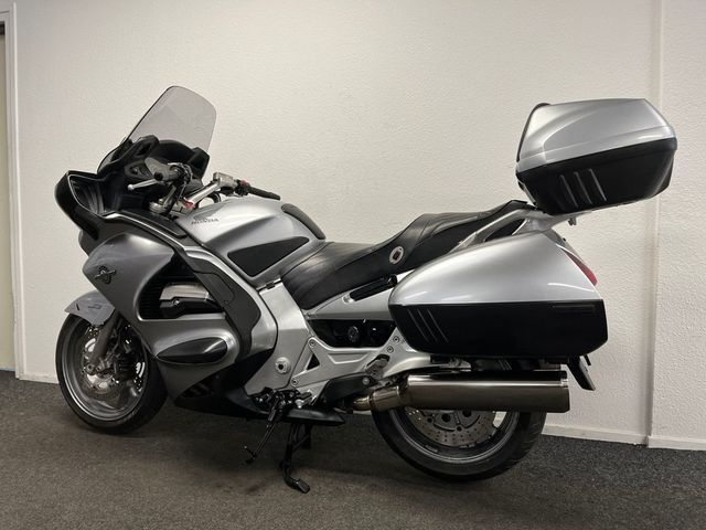 honda - st-1300-pan-european-abs
