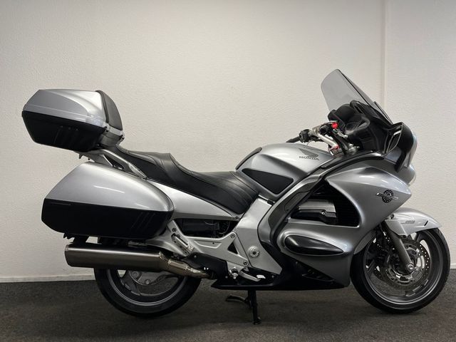 honda - st-1300-pan-european-abs