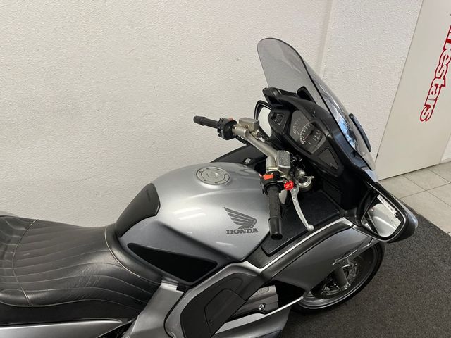 honda - st-1300-pan-european-abs