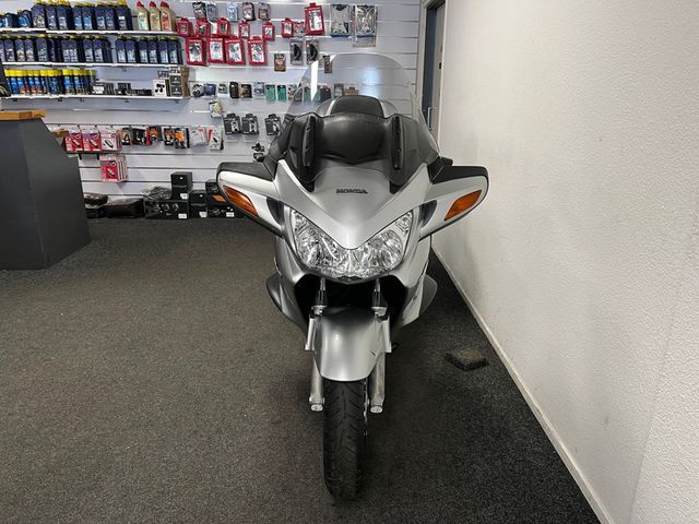 honda - st-1300-pan-european-abs