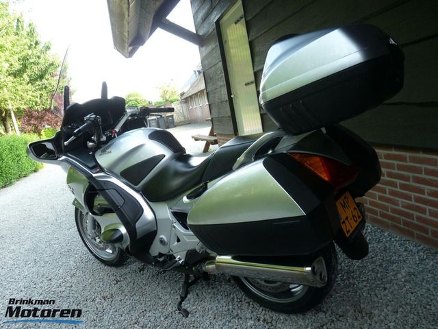 honda - st-1300-pan-european-abs